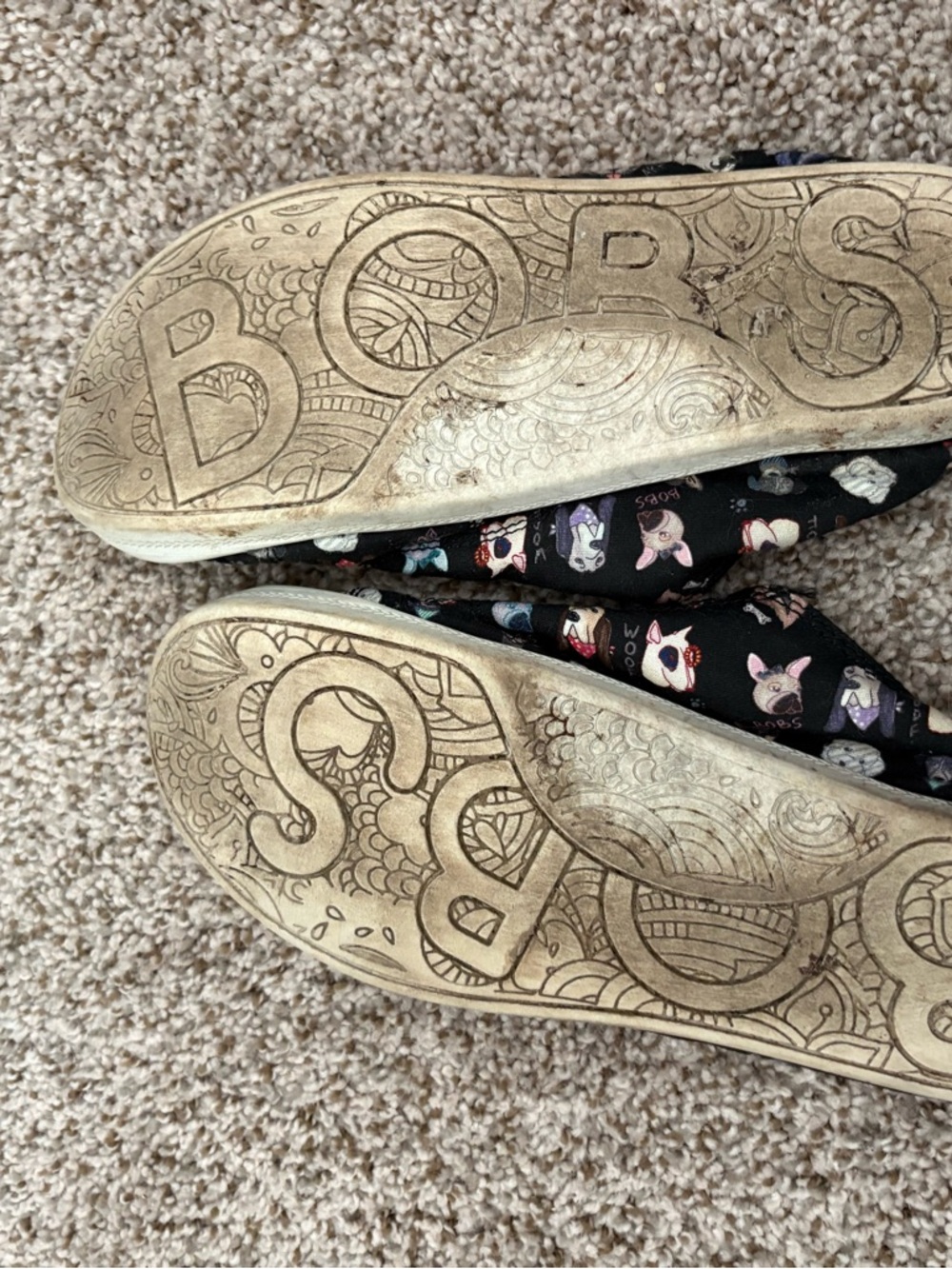 Skechers BOBS Beach Bingo "Dapper Party" Dog Print Slip-On Sneakers - Size 7.5 - Picture 4 of 6